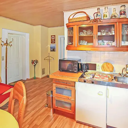 Wokuhl-dabelow Apartment *